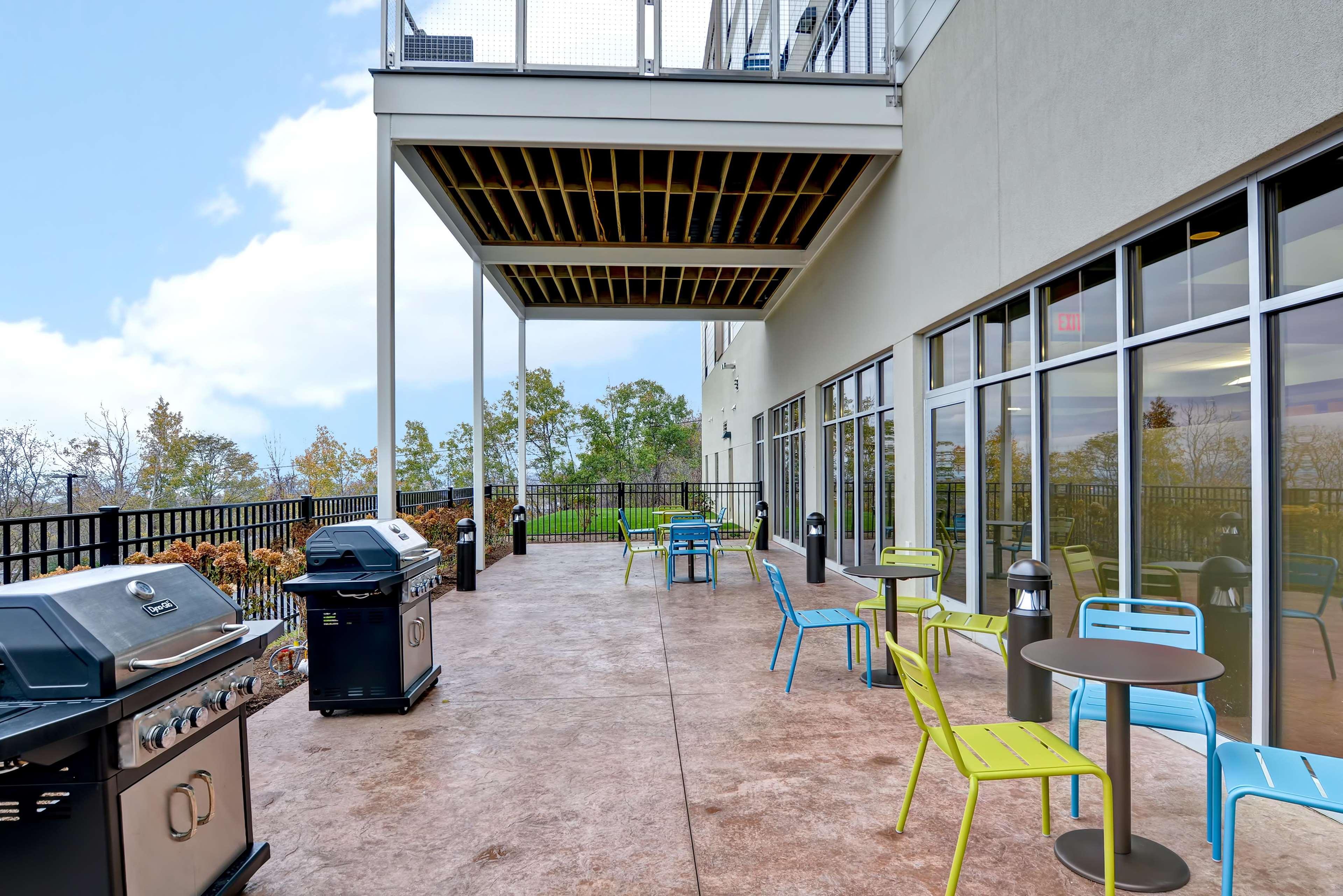 Home2 Suites By Hilton Dickson City Scranton Екстер'єр фото